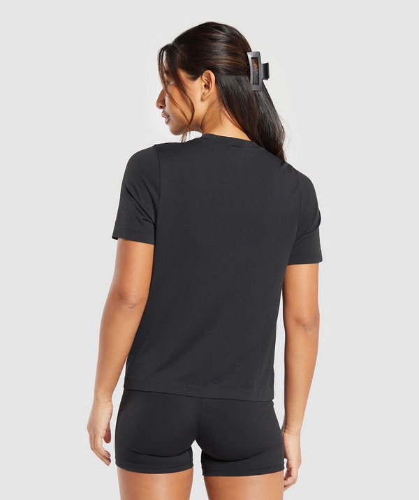 EVERYDAY SEAMLESS T-SHIRT