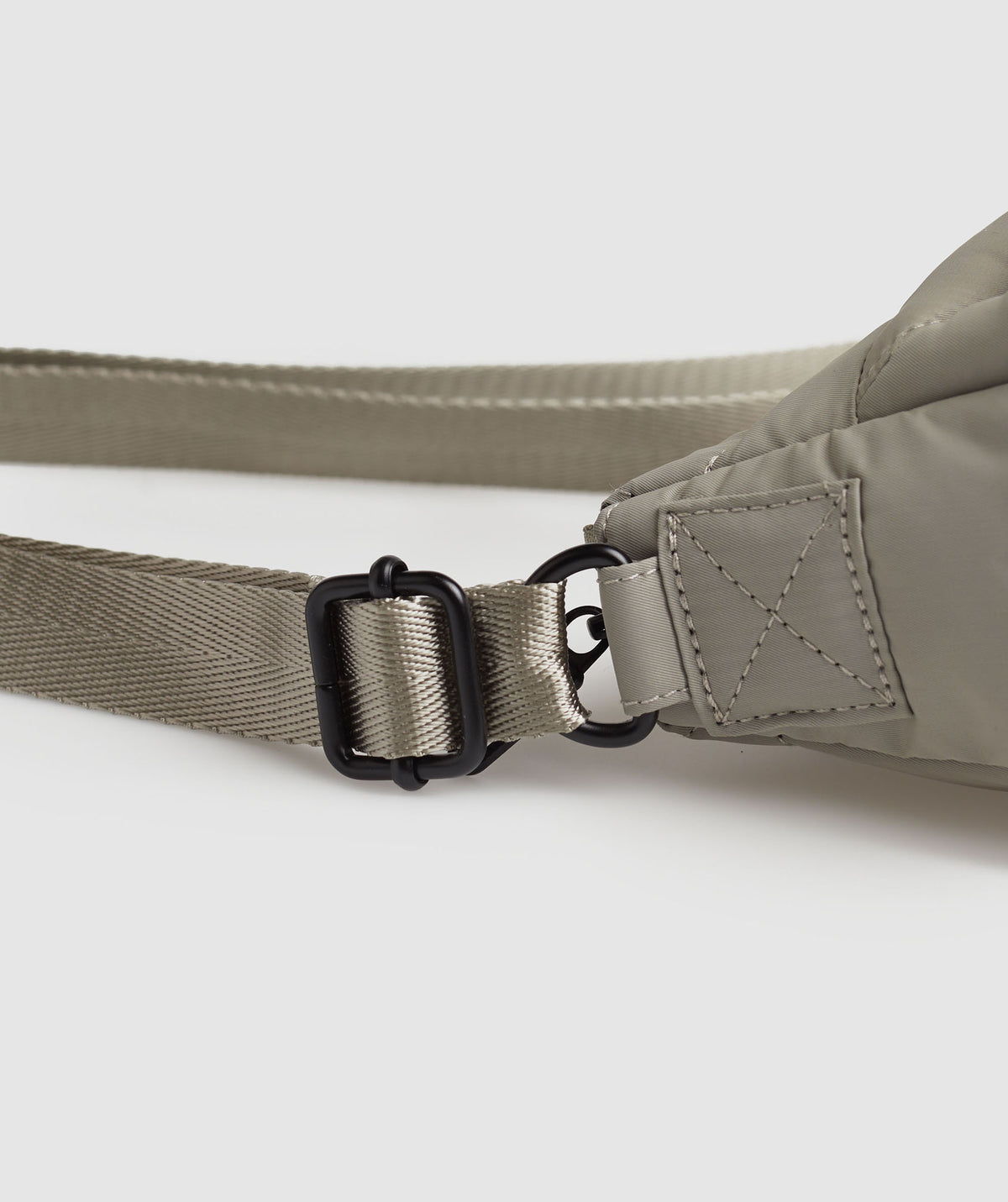 PREMIUM LIFESTYLE SHOULDER BAG