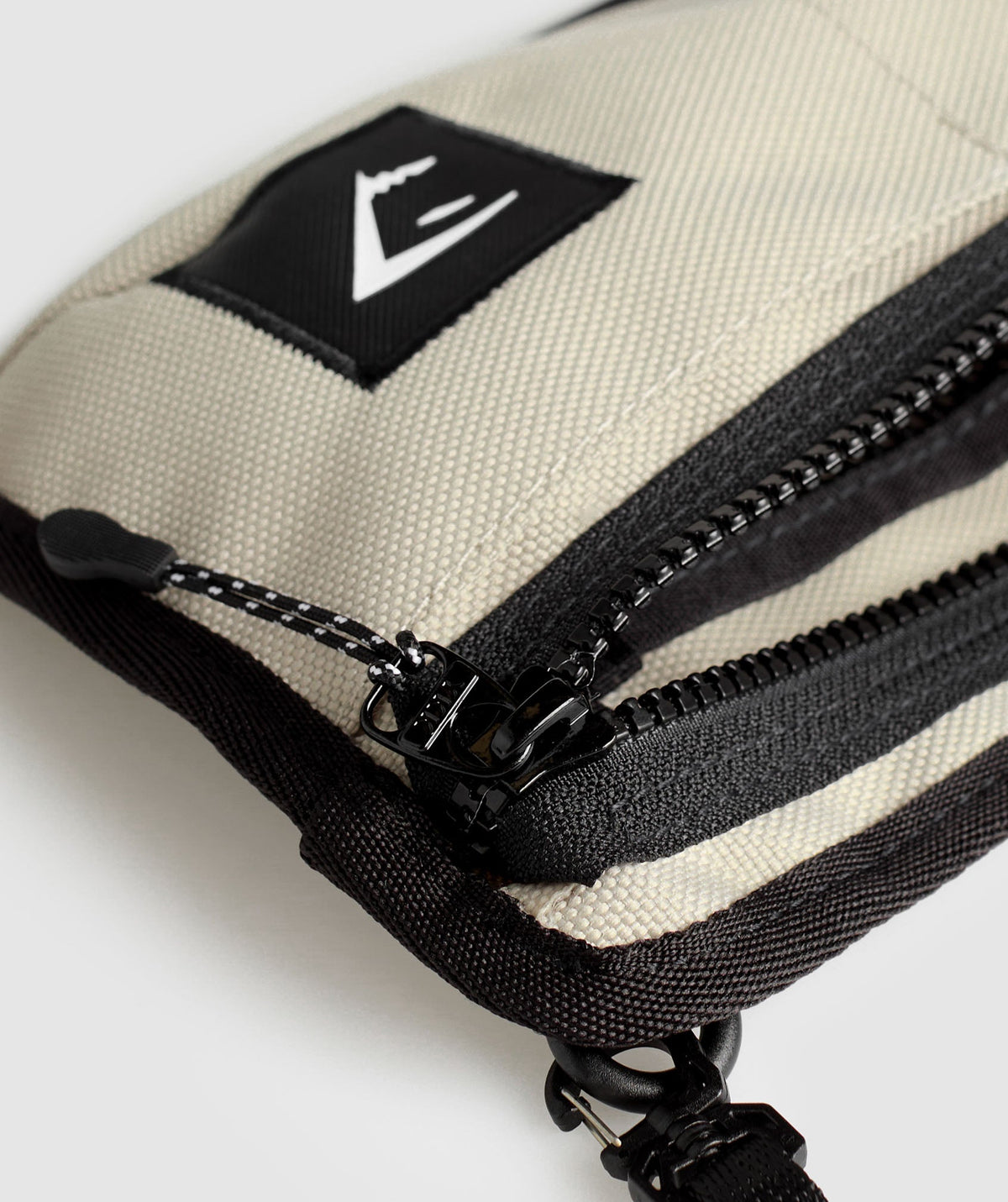 SPORTS UTILITY POUCH