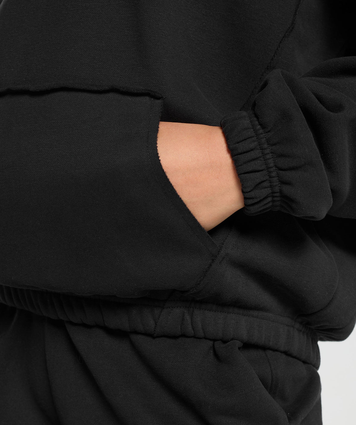 FLEECE OVERSIZED SWEATSHIRT