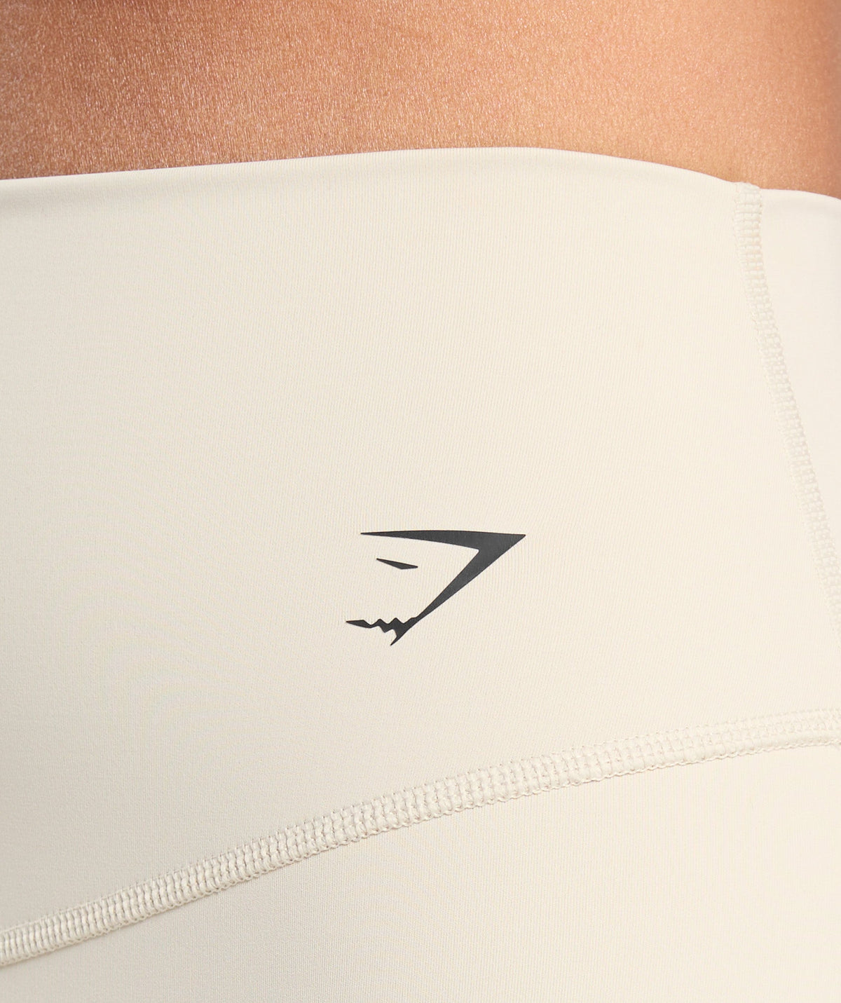 ELEVATE TATTOO GRAPHIC SHORTS