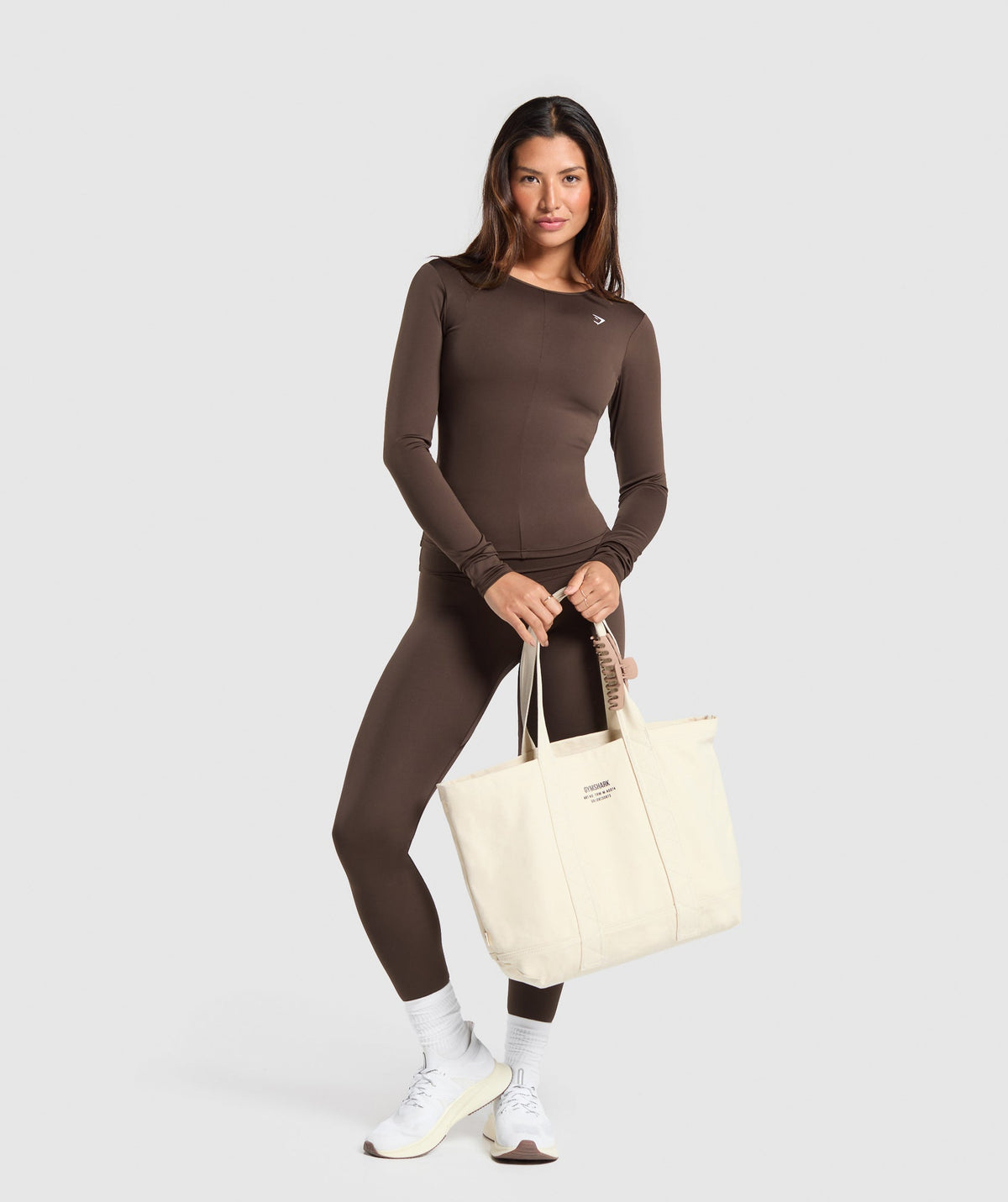 EVERYDAY OPEN BACK LONG SLEEVE TOP