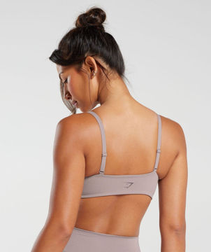 Elevate Twist Sports Bra