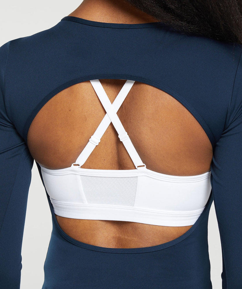 EVERYDAY OPEN BACK LONG SLEEVE TOP