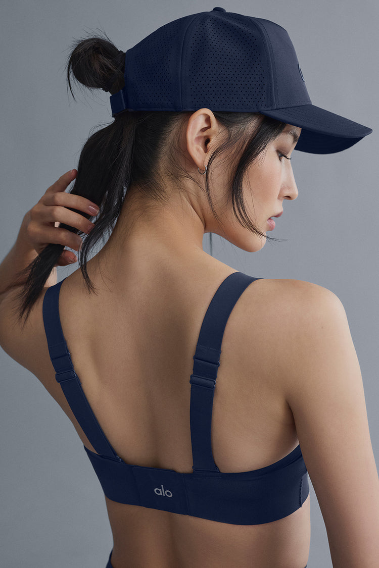 PERFORMANCE DISTRICT TRUCKER HAT