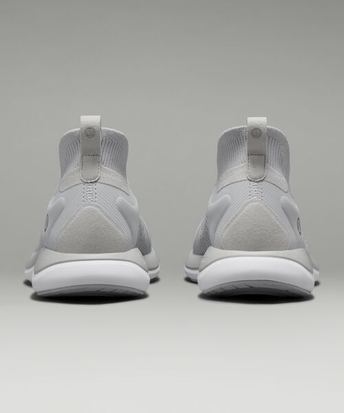 Chargefeel 2 Mid Women's Workout Shoe