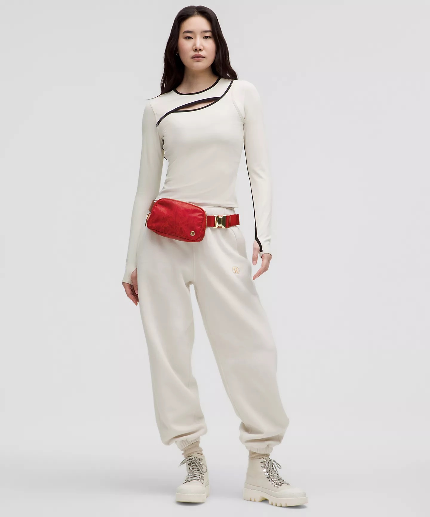 New Year Everywhere Belt Bag 1L