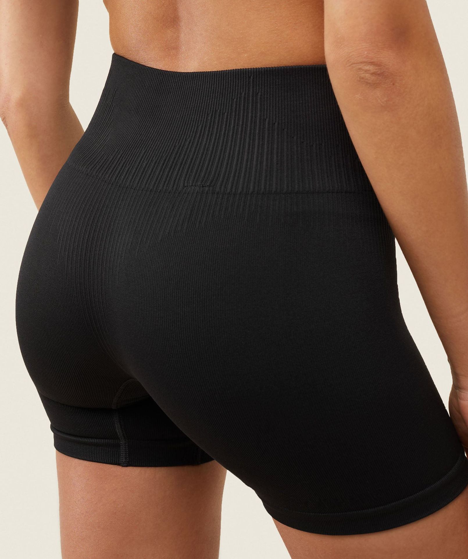 EVERYWEAR SEAMLESS CYCLING SHORTS