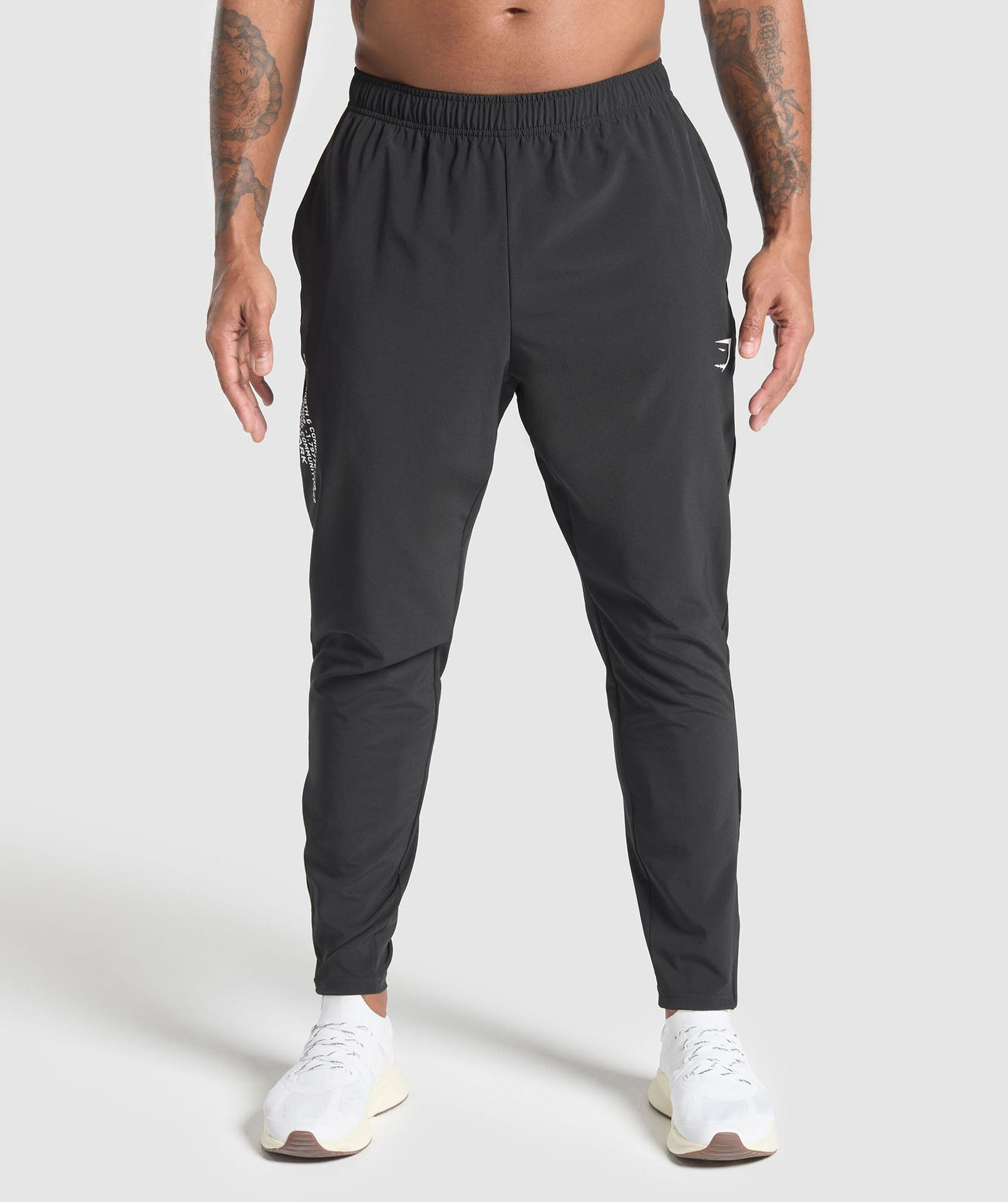 FITNESS APPAREL WOVEN JOGGERS