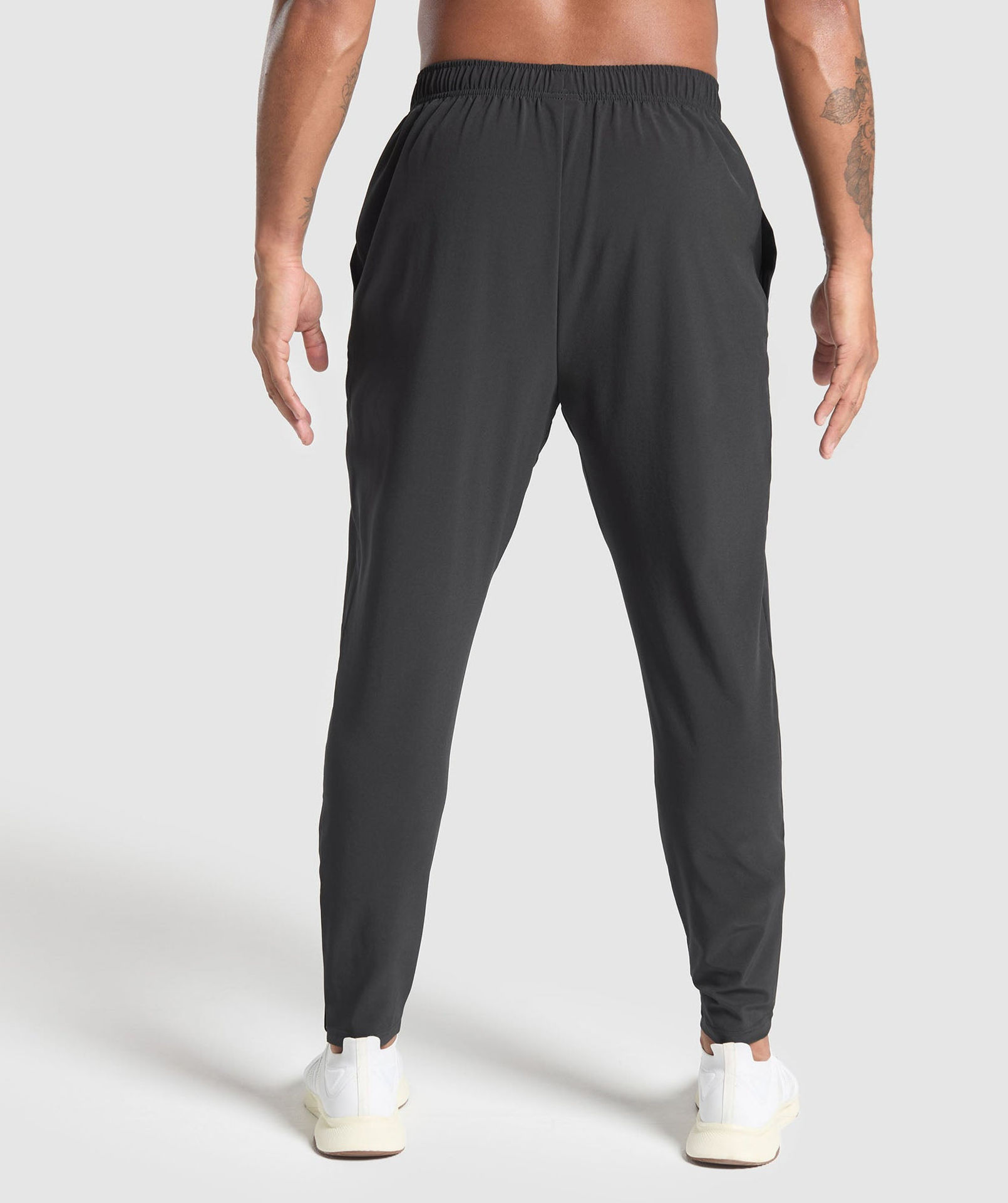 FITNESS APPAREL WOVEN JOGGERS