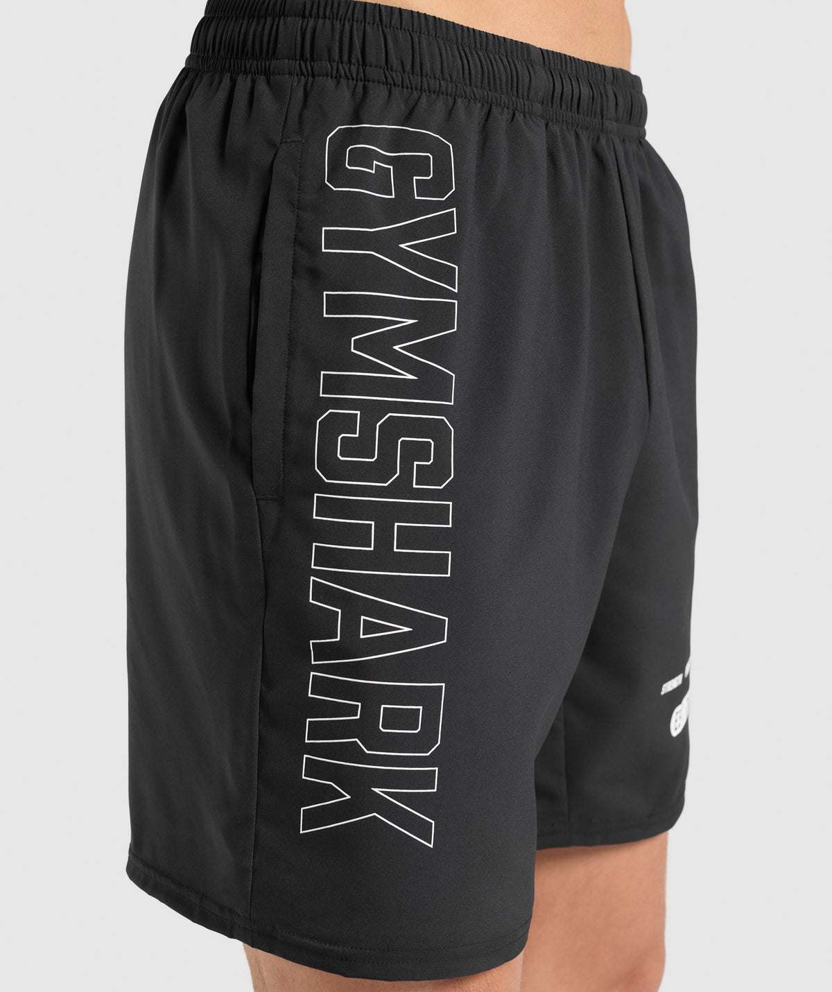 FITNESS GRAPHIC SHORTS