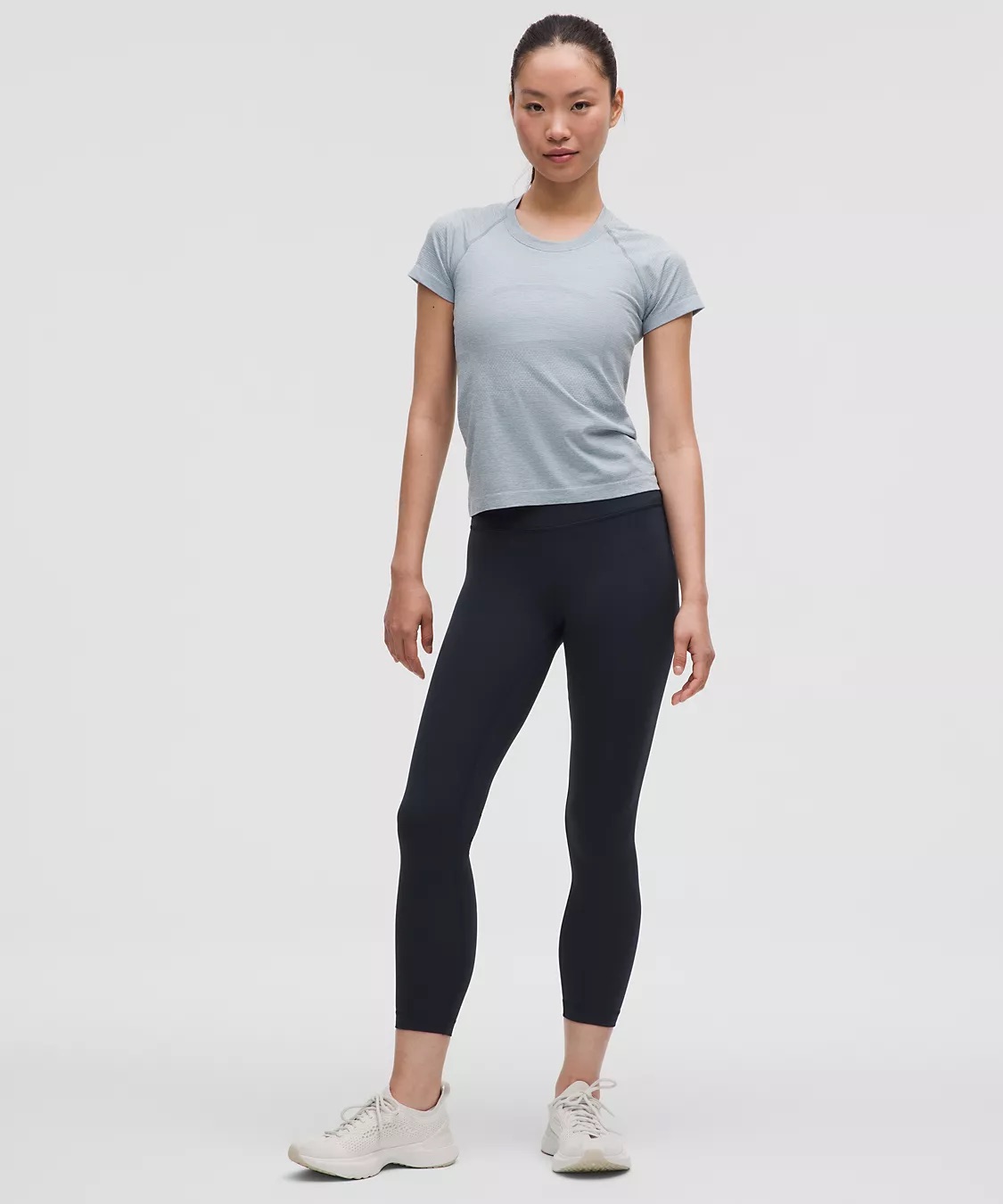 Wunder Train High-Rise Tight 25"