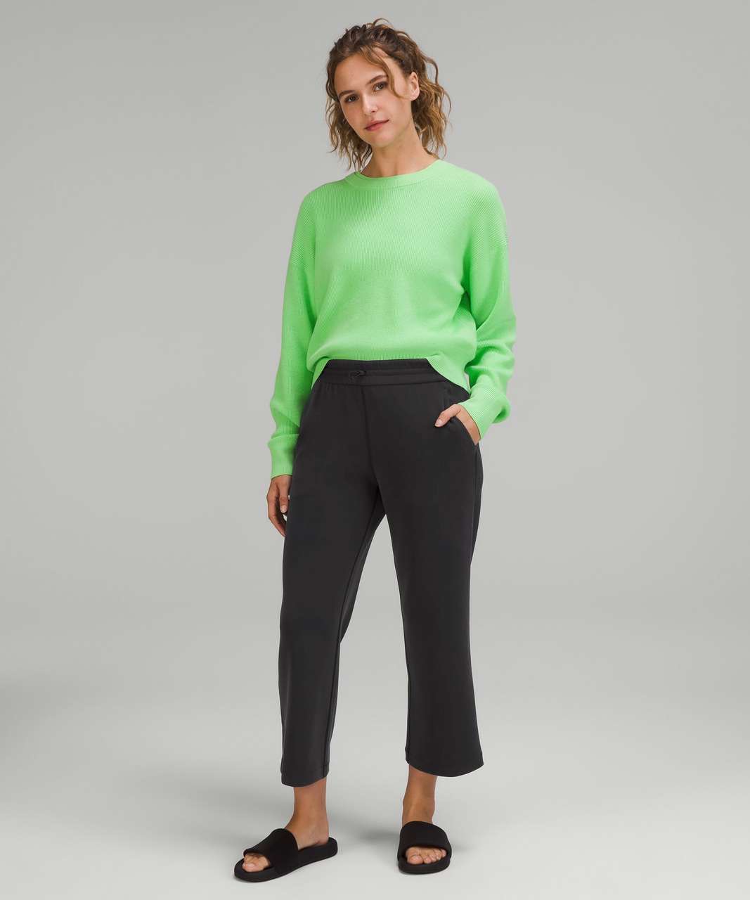 Lululemon Softstreme High-Rise Straight Leg Crop