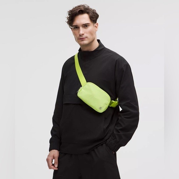 Everywhere Belt Bag 1L