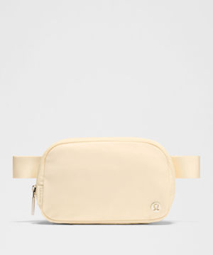 Everywhere Belt Bag 1L