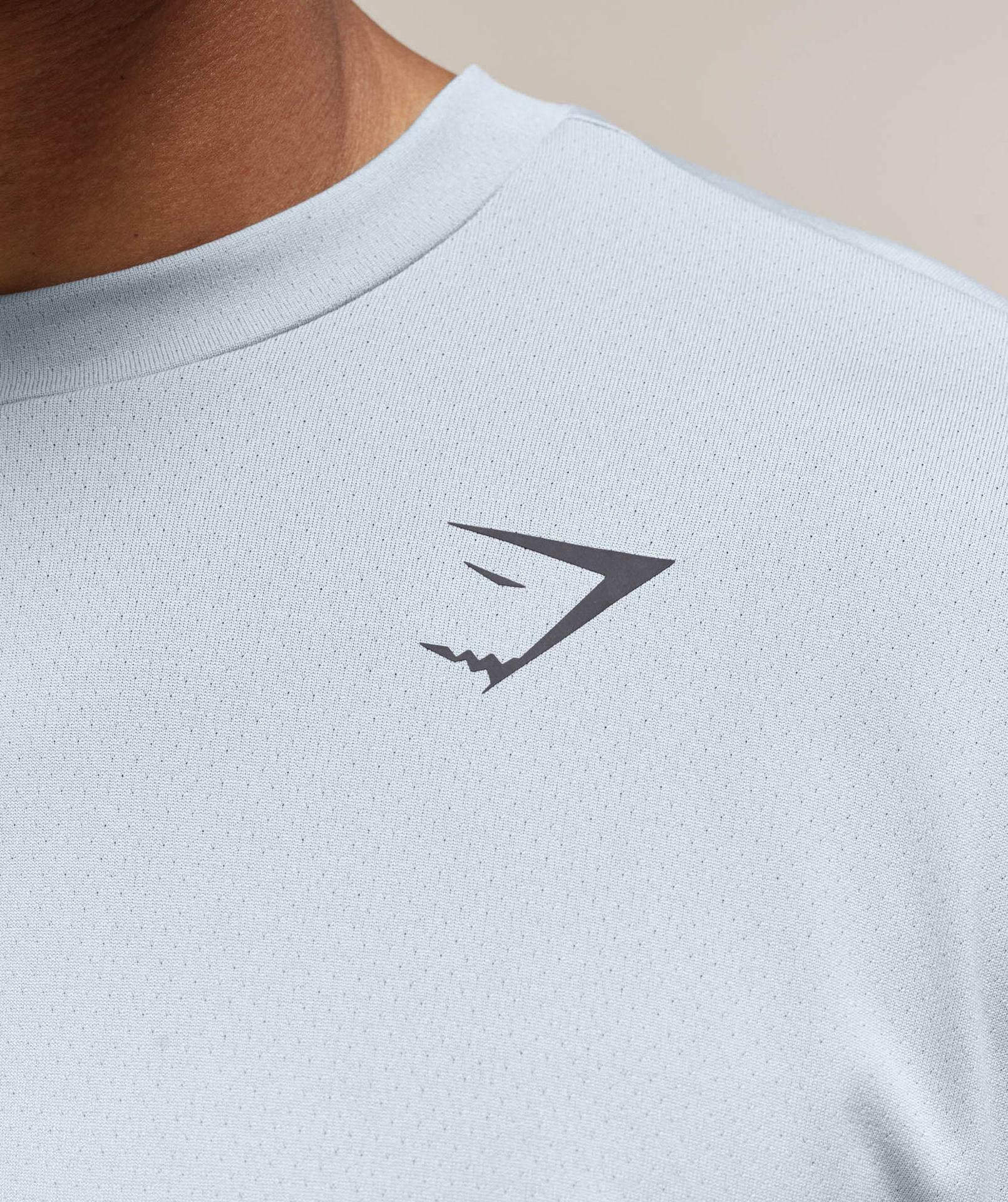 OVERSIZED PERFORMANCE T-SHIRT