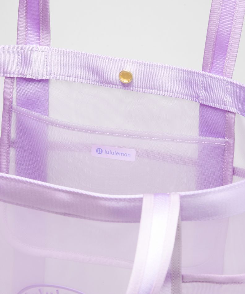 Lululemon Daily Multi-Pocket Mesh Tote Bag 20L