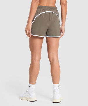 TRAINING CONTRAST LOOSE 2.5" SHORTS
