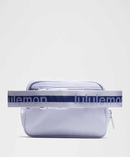 Everywhere Belt Bag 1L Wordmark