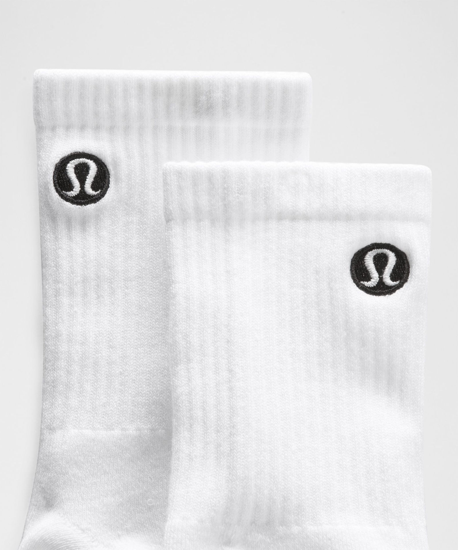 Unisex Daily Essential Quarter Socks