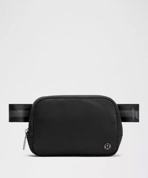 Everywhere Belt Bag 1L Wordmark