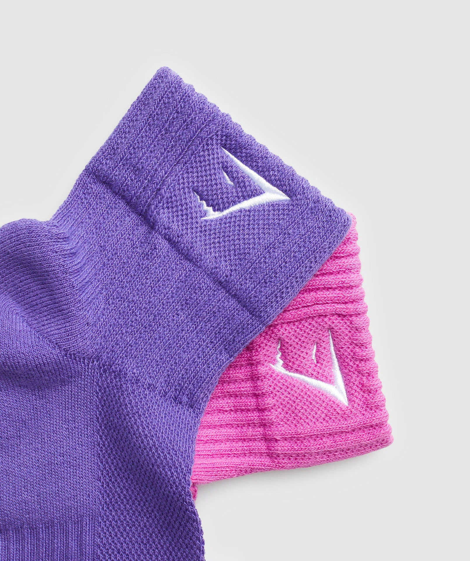 SHARKHEAD EMBROIDERED QUARTER SOCKS 2PK