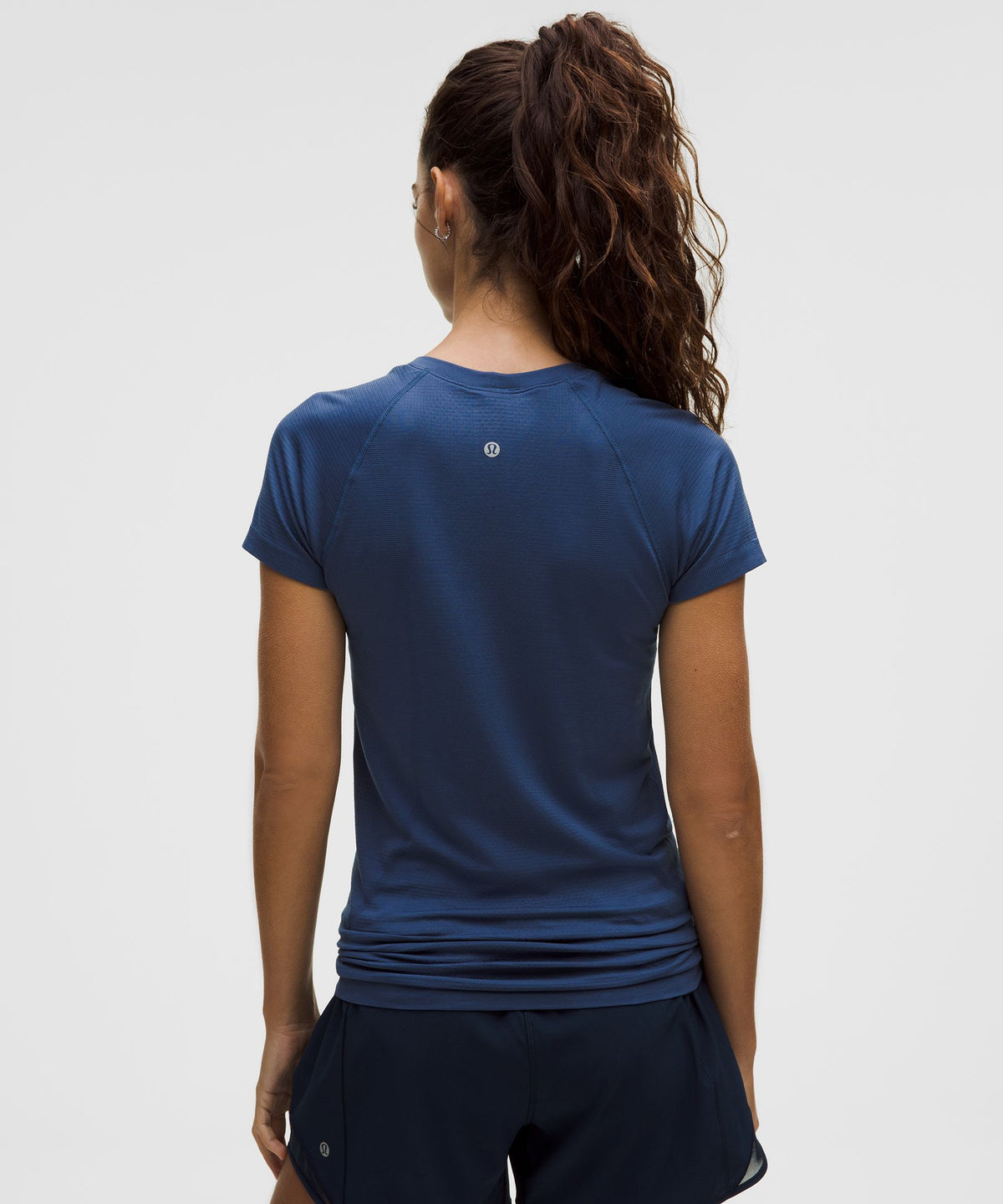 Lululemon Swiftly Tech Short-Sleeve Shirt 2.0 Hip Length