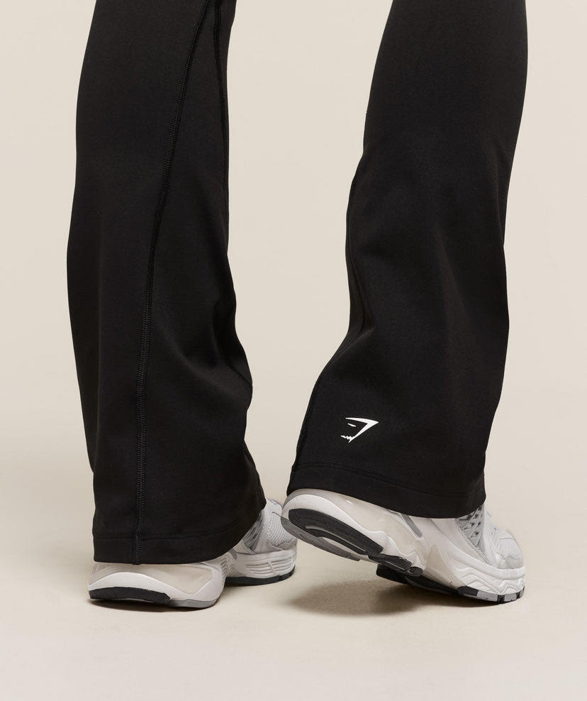 Vital Soft Flared Leggings