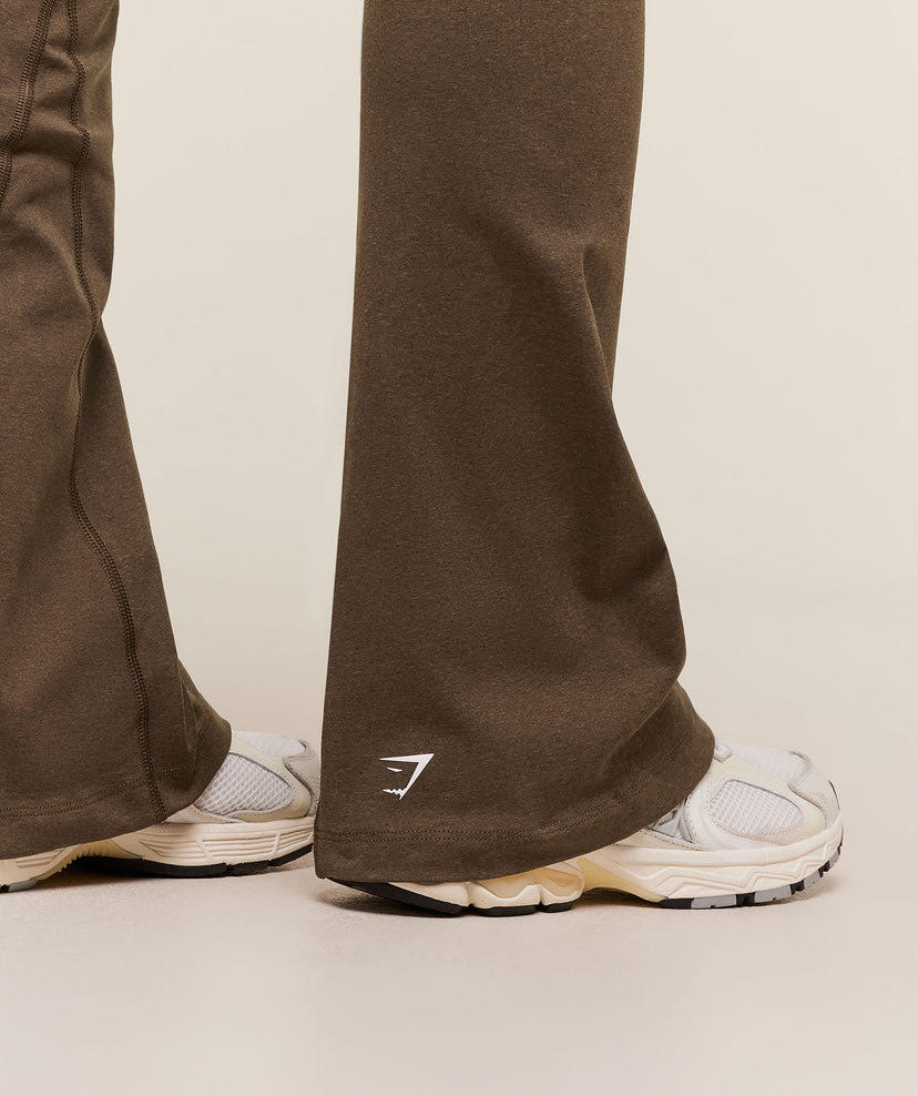 Vital Soft Flared Leggings