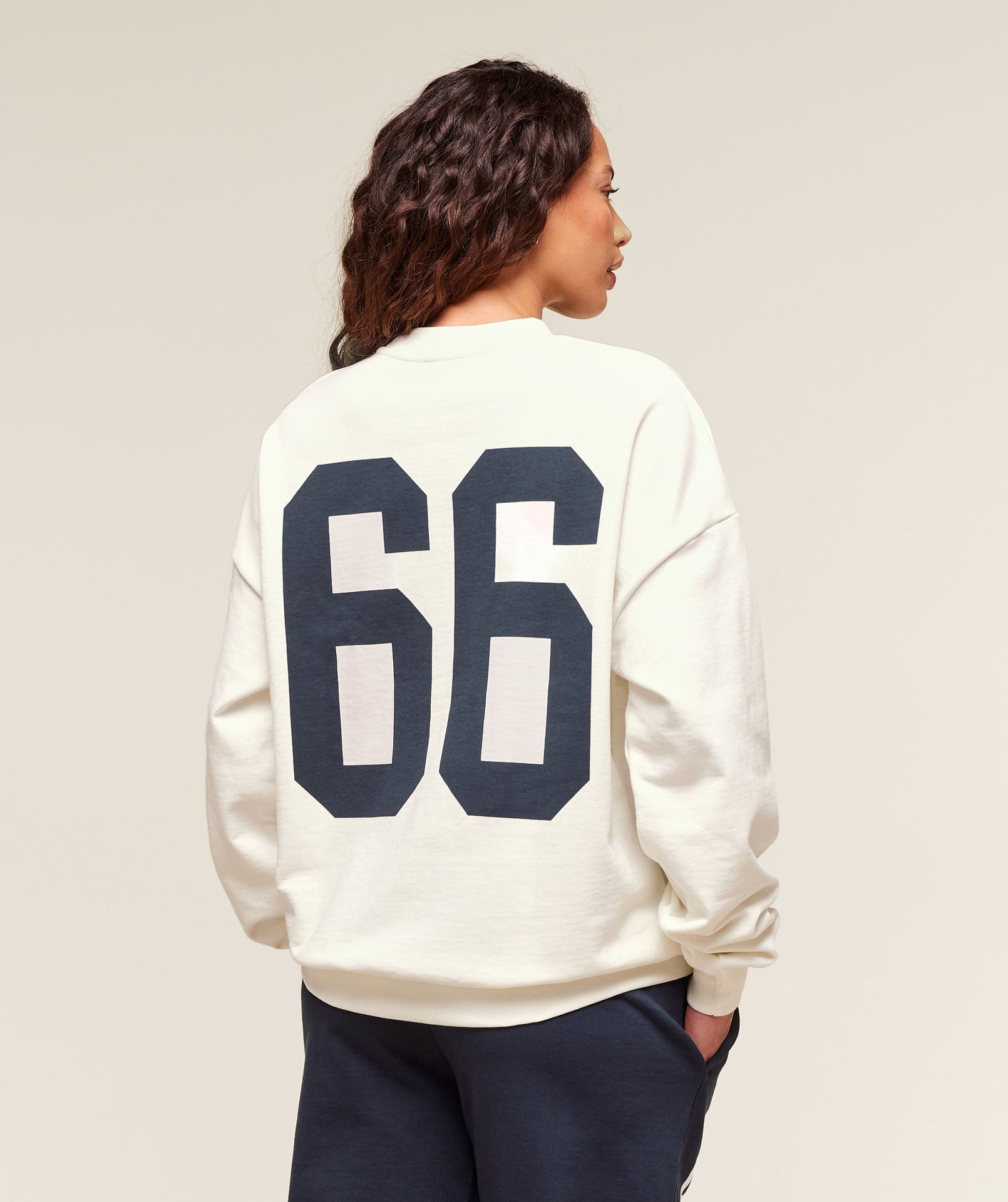 CAMPUS GRAPHIC PULLOVER