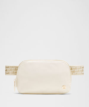 Everywhere Belt Bag 1L L Monogram Metallic