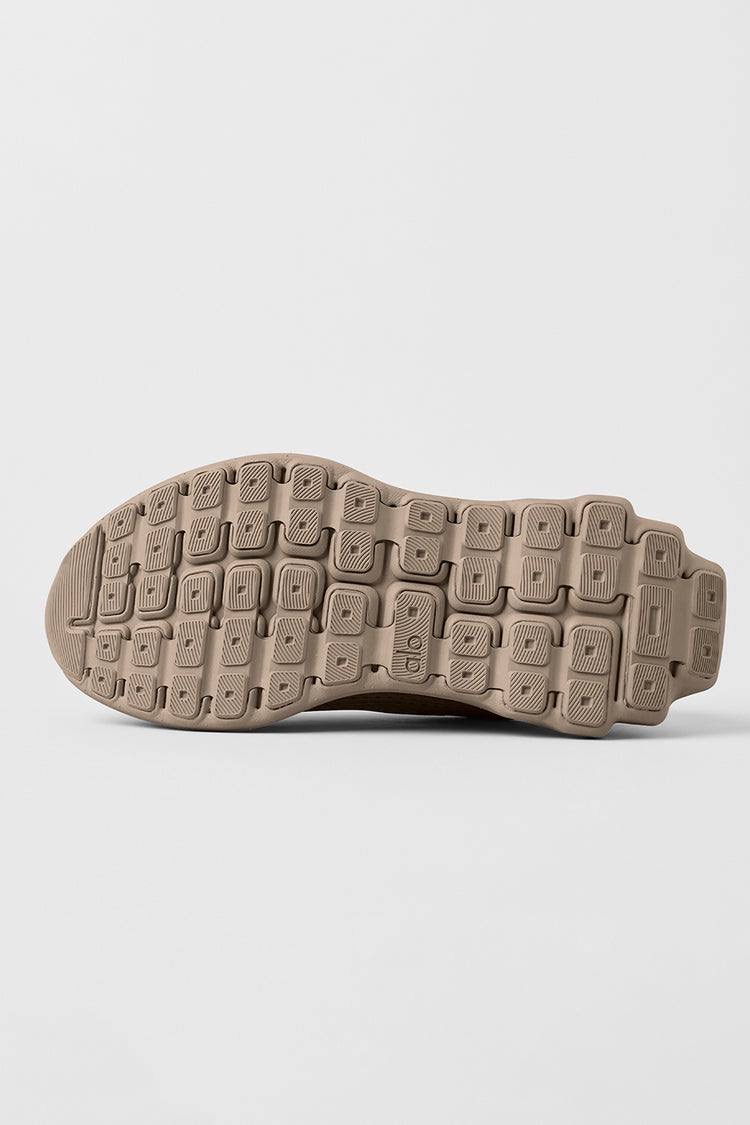 Alo Runner Shoes