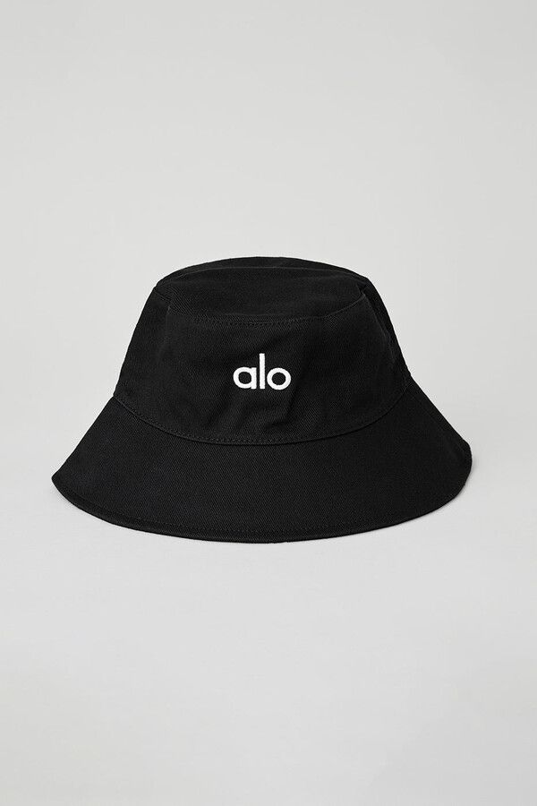 Weekender Bucket Hat