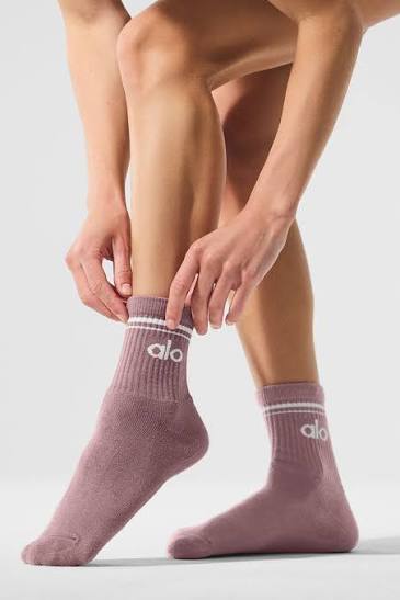 Unisex Half-Crew Throwback Sock