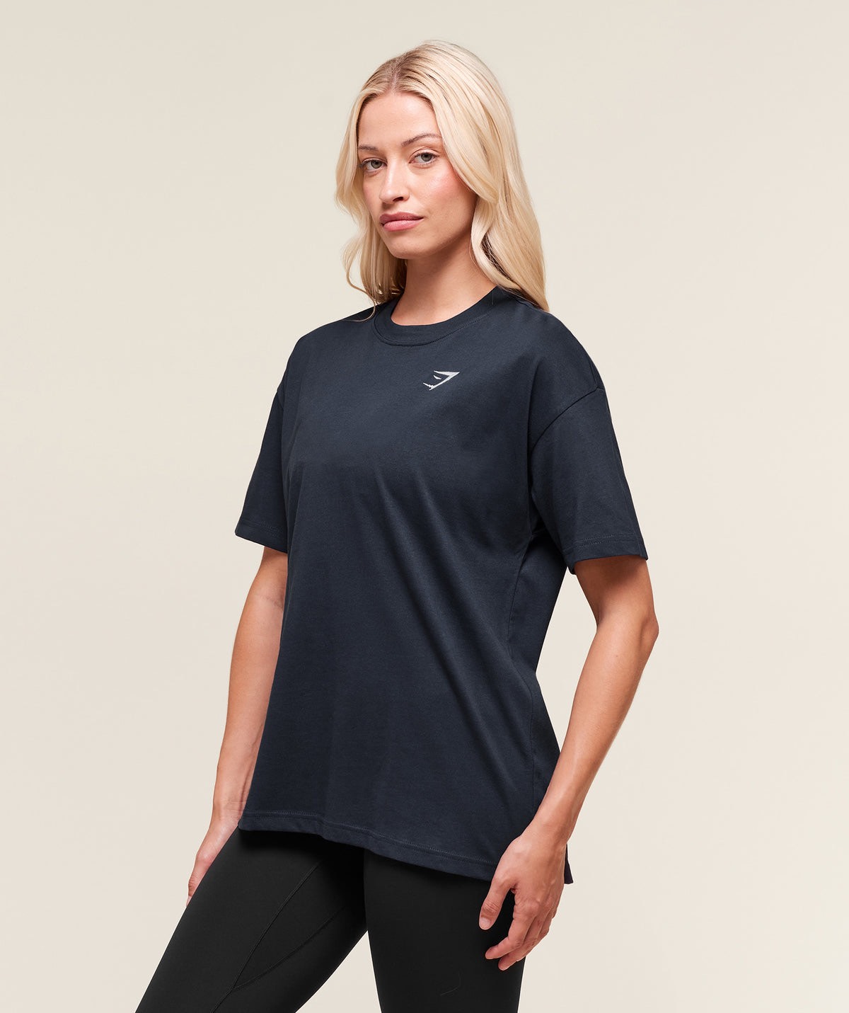 TRAINING OVERSIZED T-SHIRT